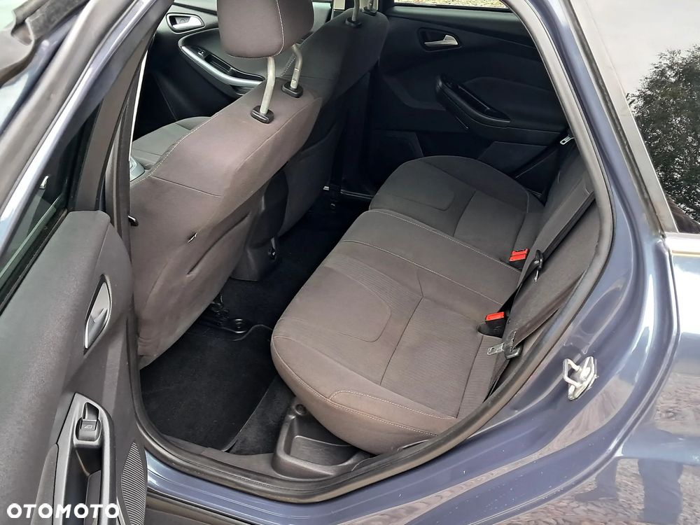 Ford Focus 1.6 Titanium - 16