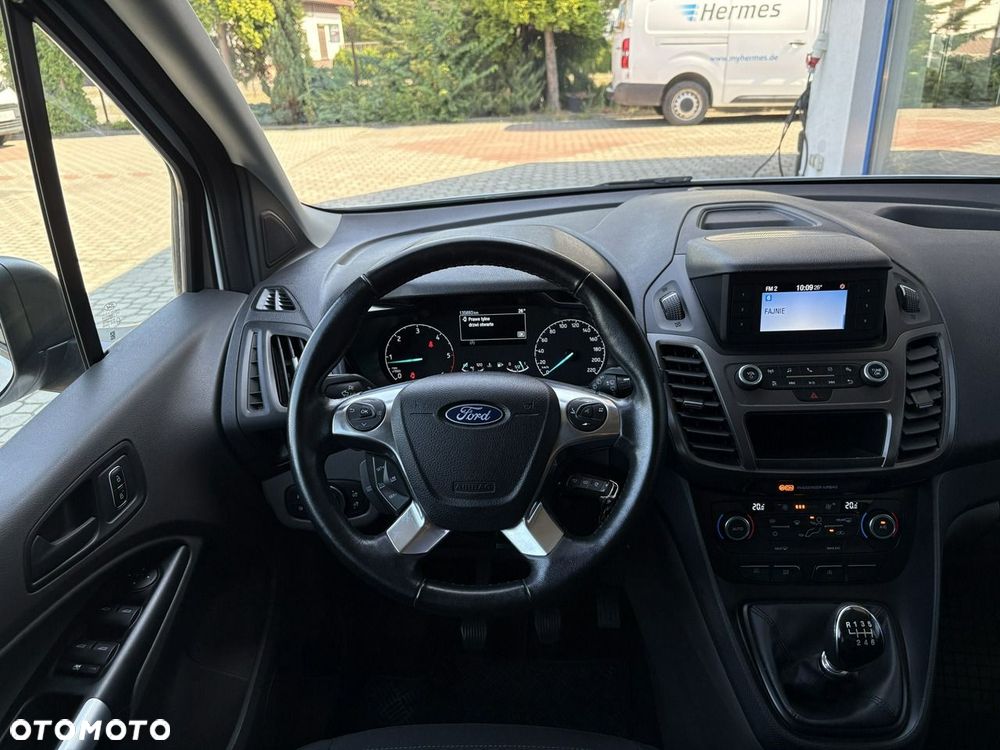 Ford Transit Connect - 14