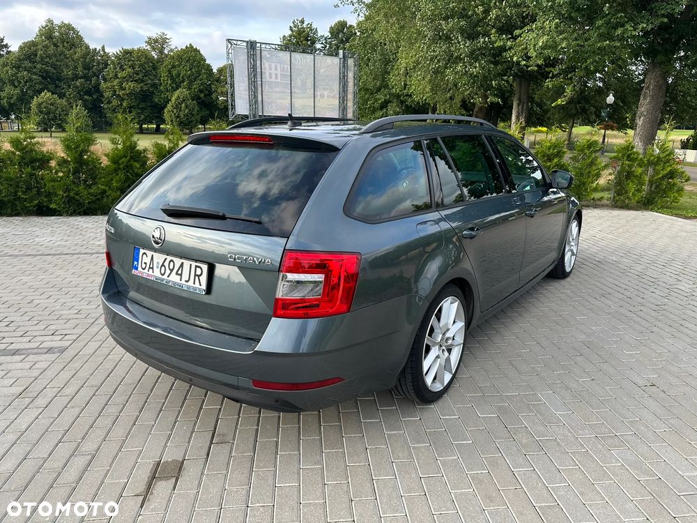 Skoda Octavia 2.0 TDI DSG Ambition - 6