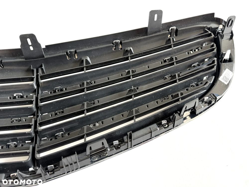 ATRAPA GRILL Mercedes C-klasa W205, A2058806606 - ASO - 6