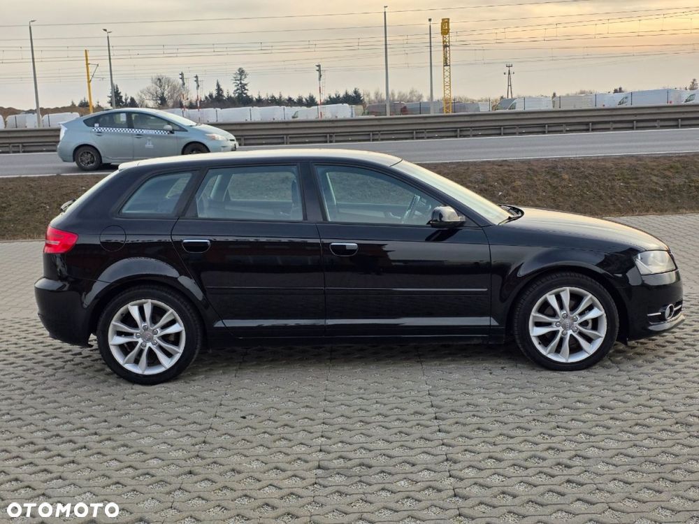 Audi A3 Sportback - 38