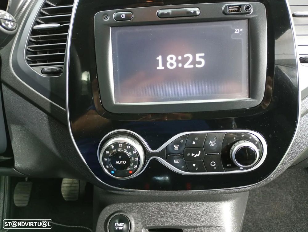 Renault Captur 0.9 TCE Exclusive - 27
