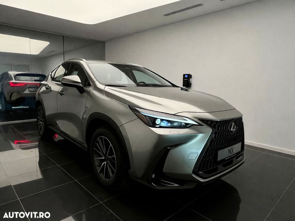Lexus Seria NX - 5