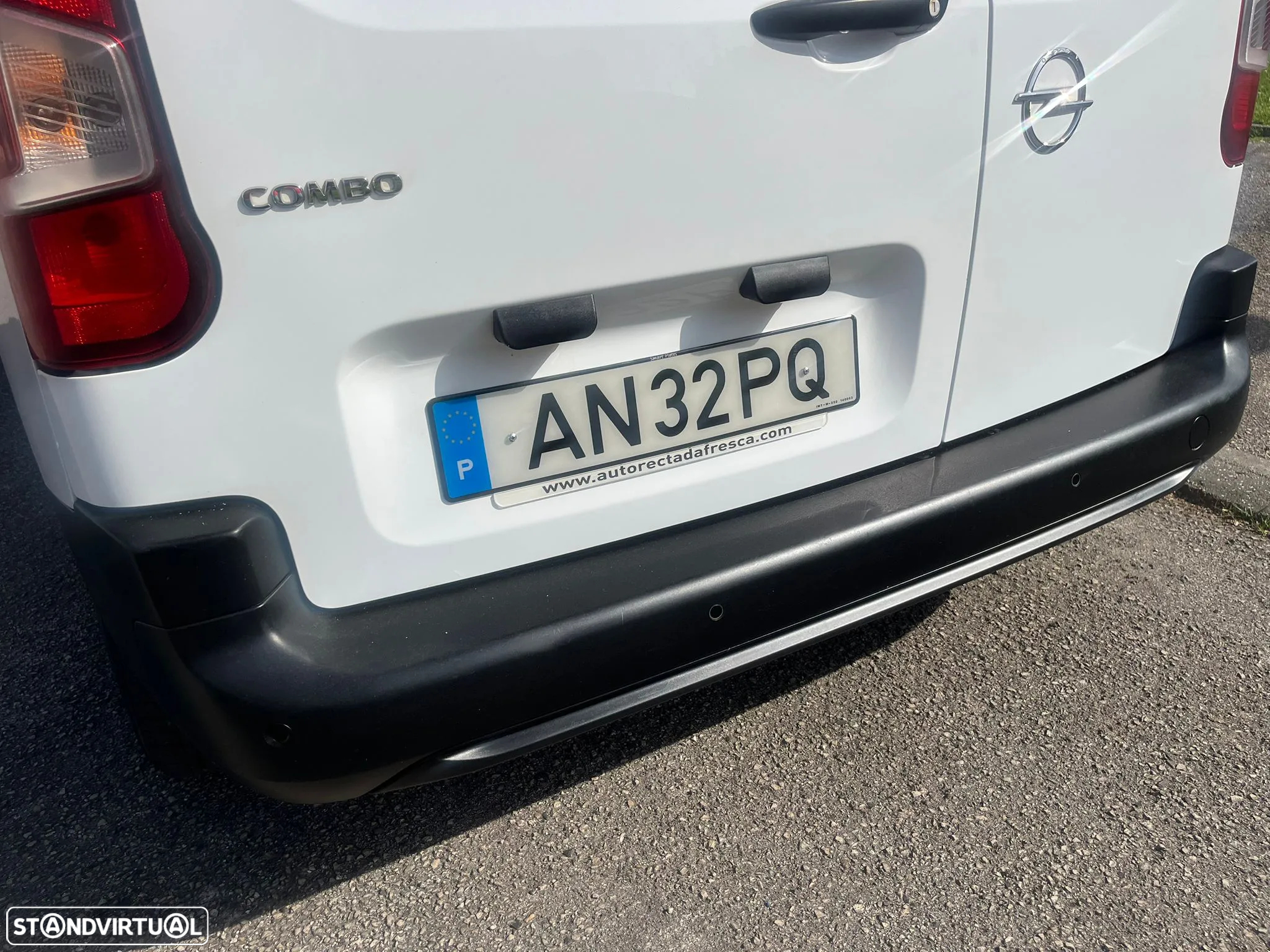 Opel COMBO 1.5 102cv 3 LUGARES - AC - IVA DEDUTÍVEL - 18