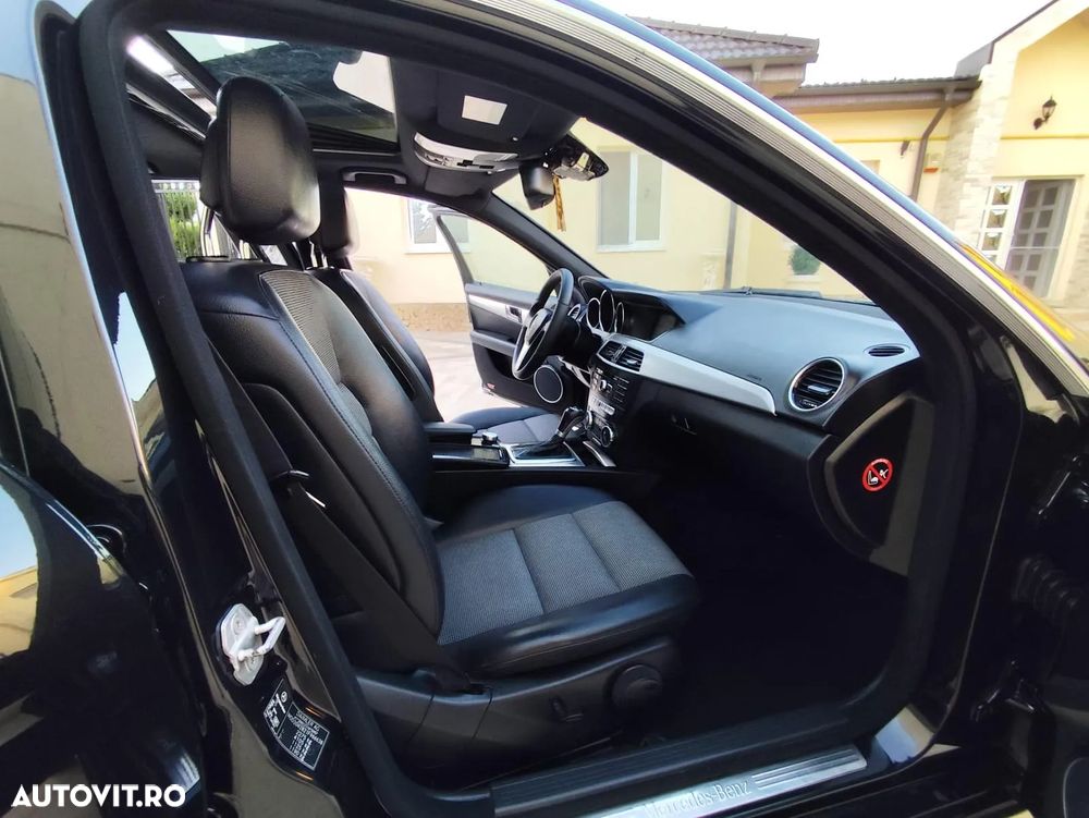 Mercedes-Benz C - 7