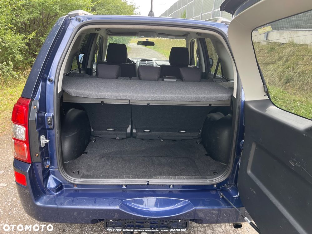 Suzuki Grand Vitara 1.9 DDiS Premium - 10