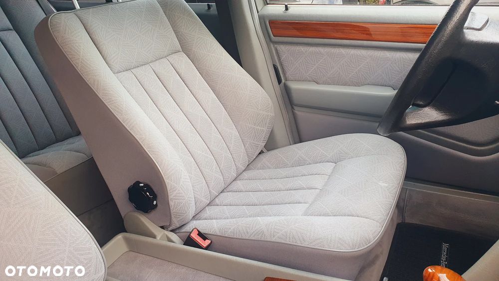 Mercedes-Benz W124 (1984-1993) - 10