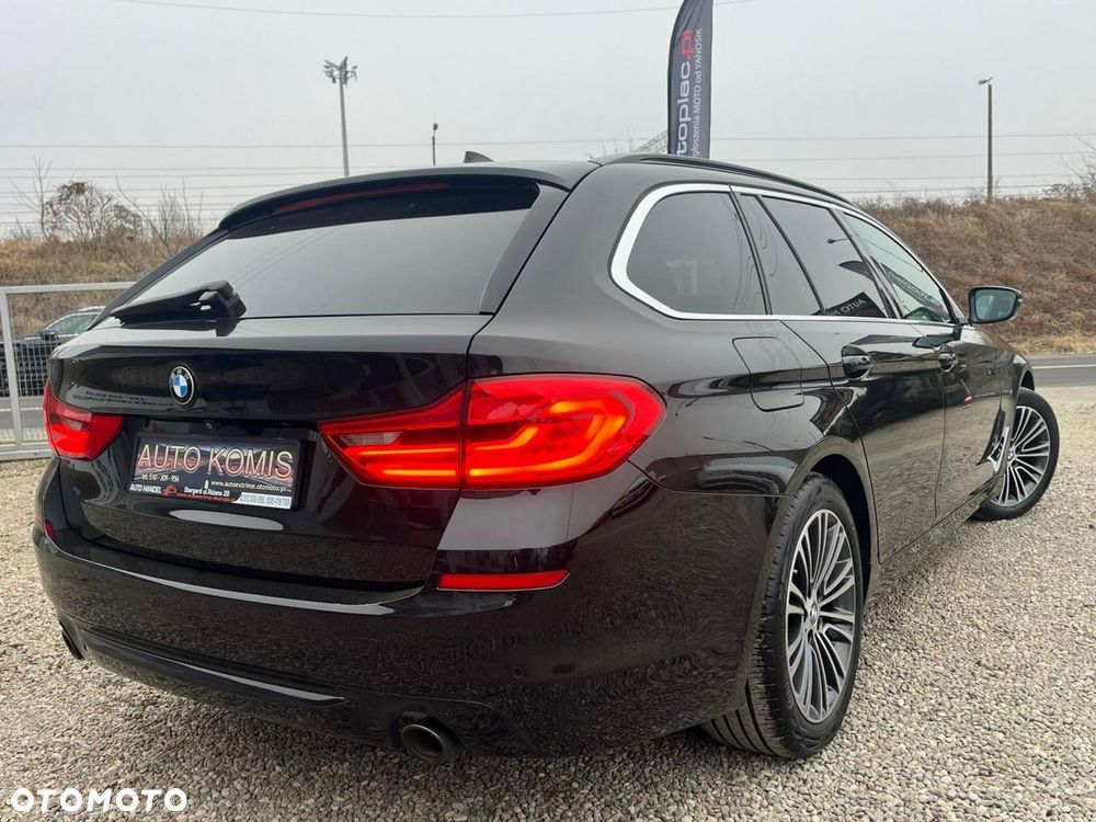 BMW Seria 5 530i xDrive GPF Sport Line sport - 6