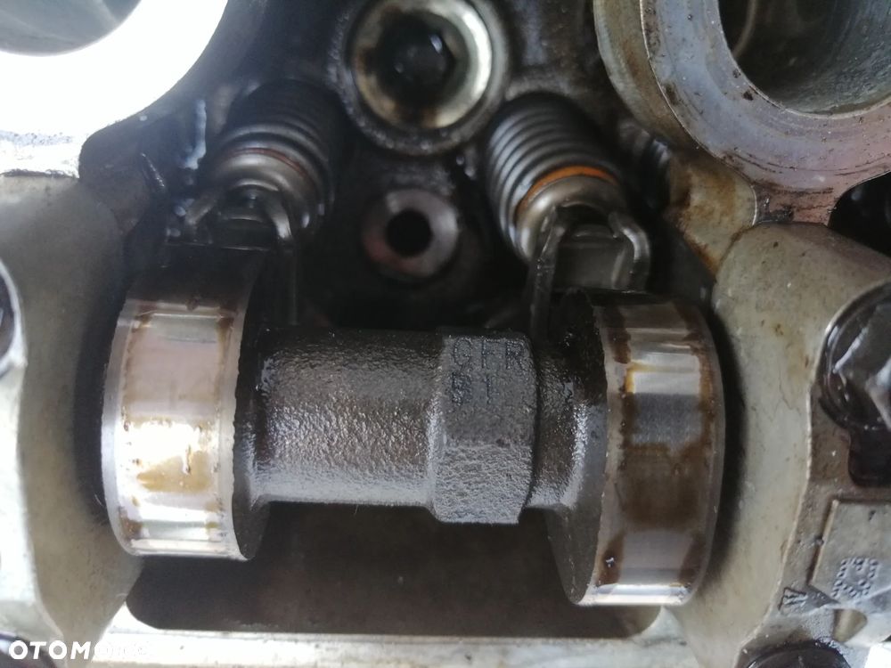 Hyundai I20 1.2 16V G4LA głowice cylindrów 2 sztuki z zmienna fazą rozrządu oraz bez - 37