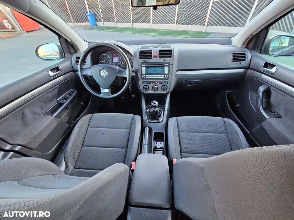 Volkswagen Golf 1.9 TDI DPF Comfortline BlueMotion - 7