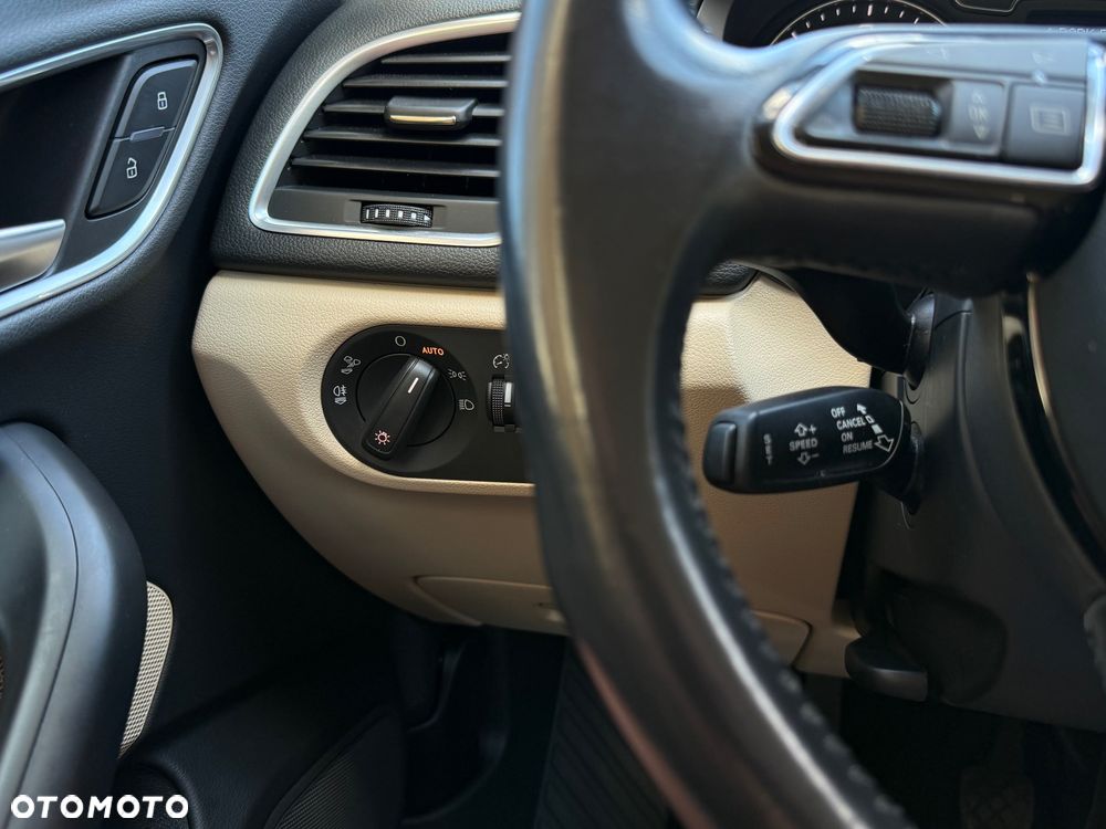 Audi Q3 2.0 TDI - 28