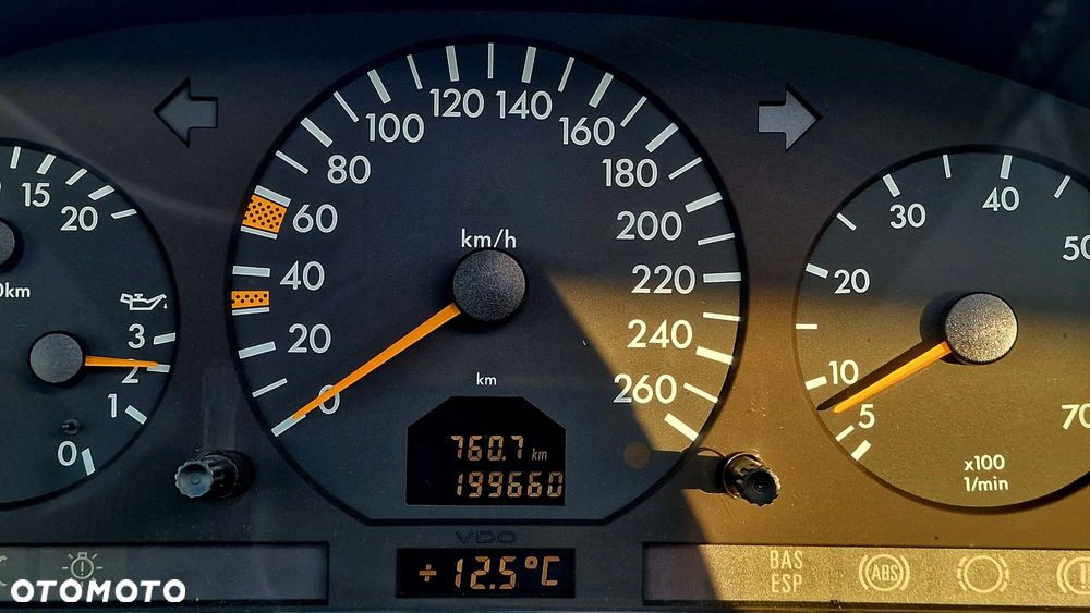 Mercedes-Benz CL - 18