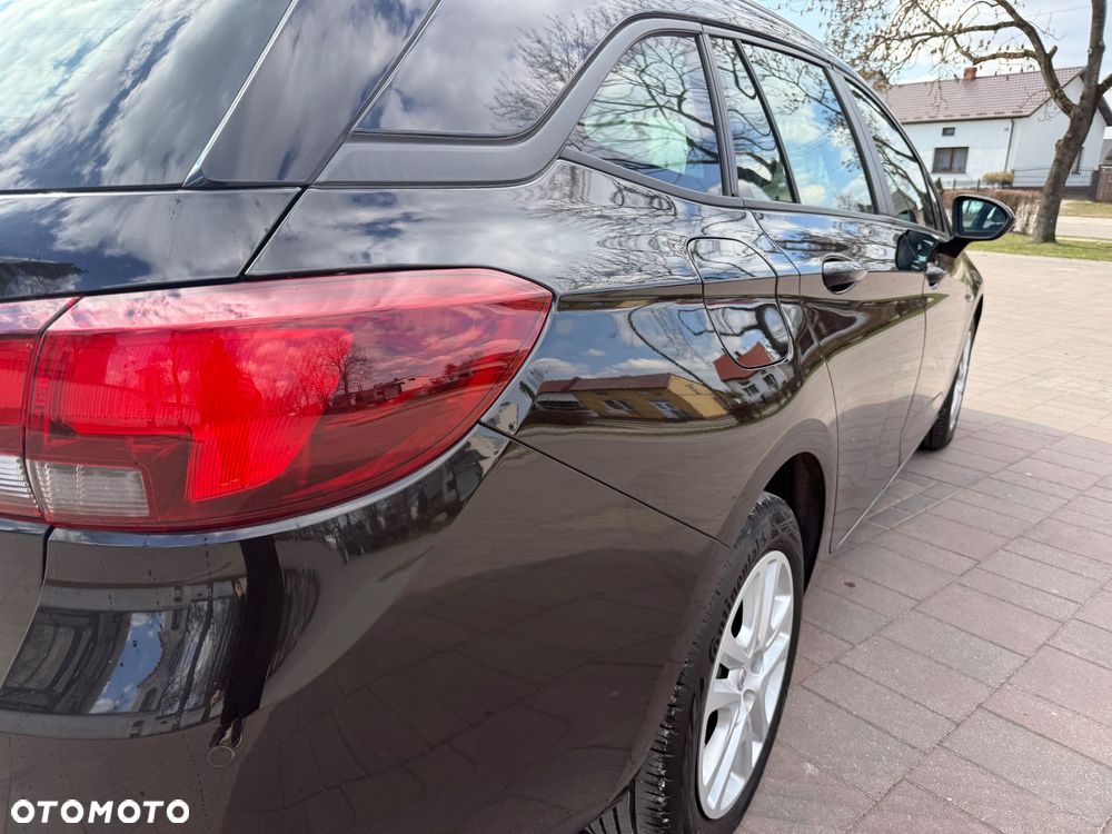 Opel Astra 1.6 D Automatik Start/Stop Innovation - 21