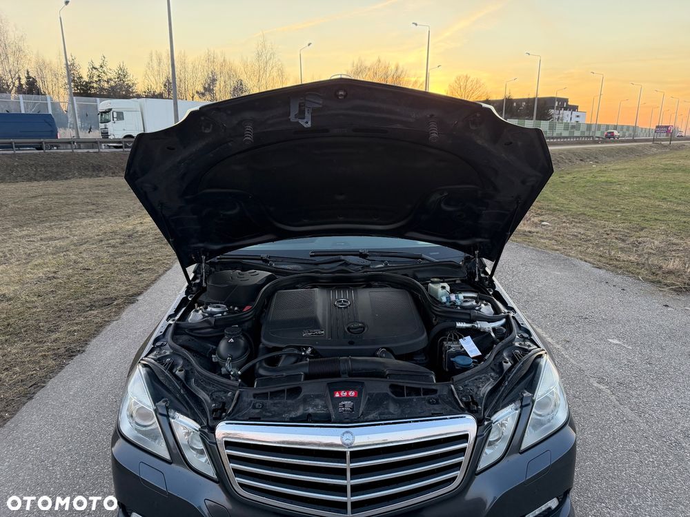 Mercedes-Benz Klasa E 220 CDI BlueEff Avantgarde - 14