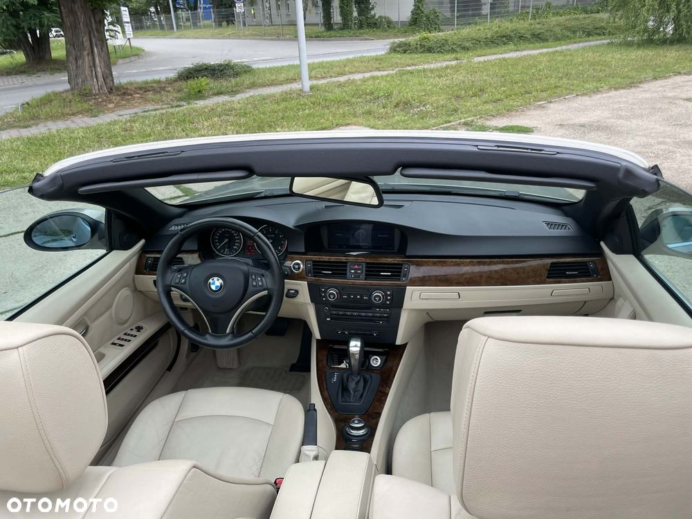 BMW Seria 3 335i - 21