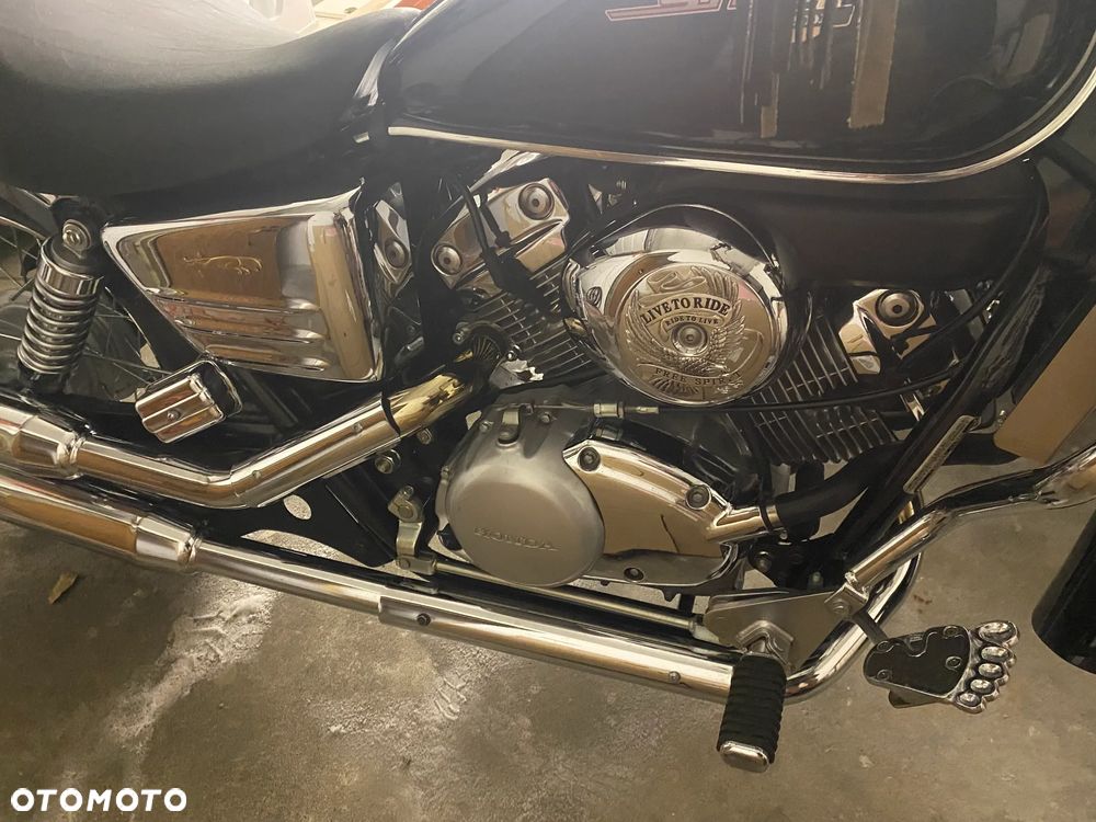 Honda Shadow - 8
