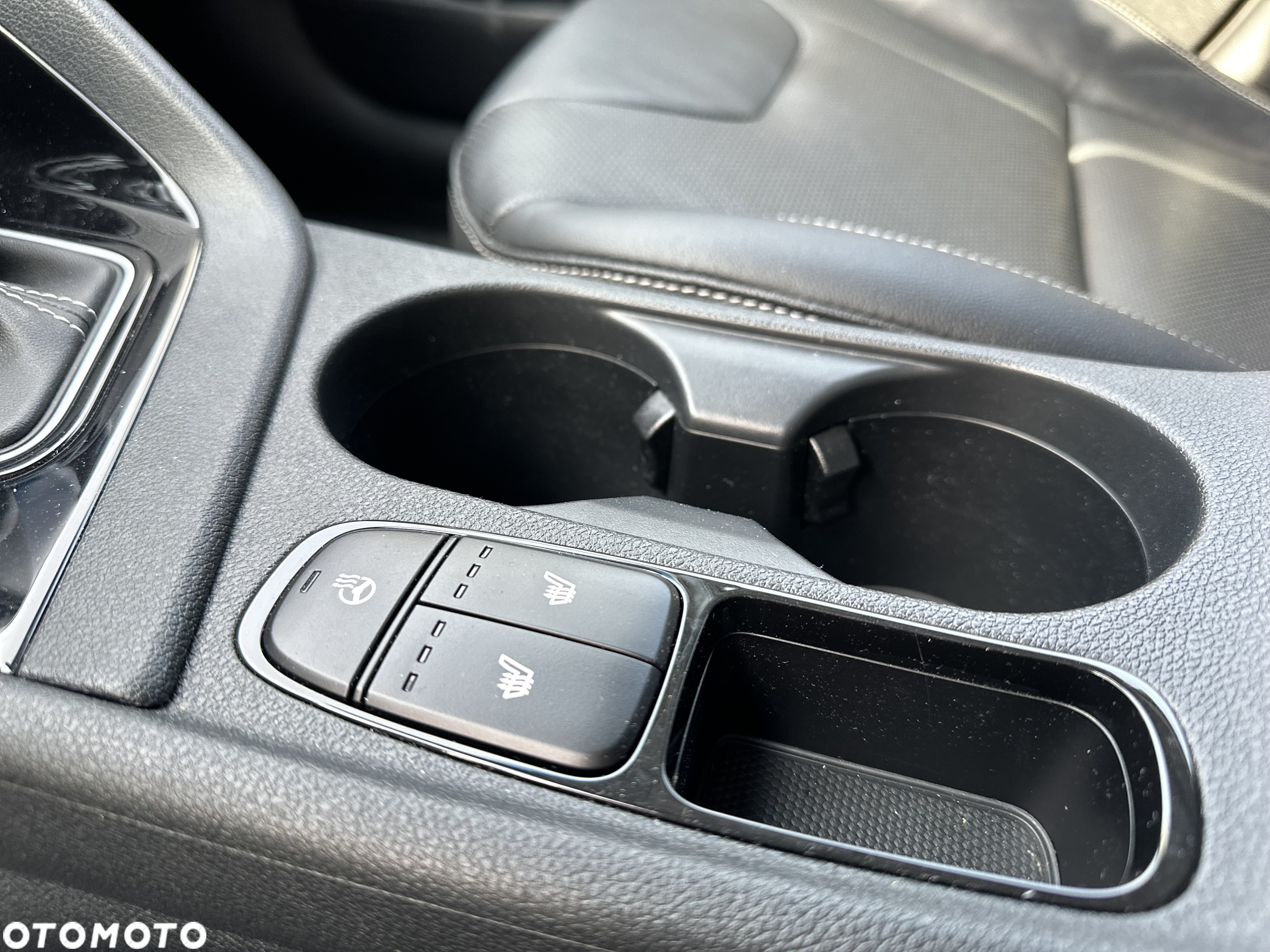 Kia Niro 1.6 GDI Plug-In Hybrid Business Line - 23