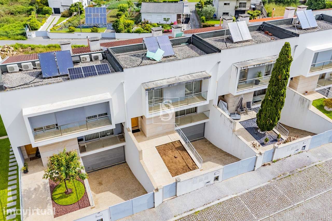 Moradia em Banda T4 Venda em Gamil e Midões,Barcelos - Grande imagem: 4/60