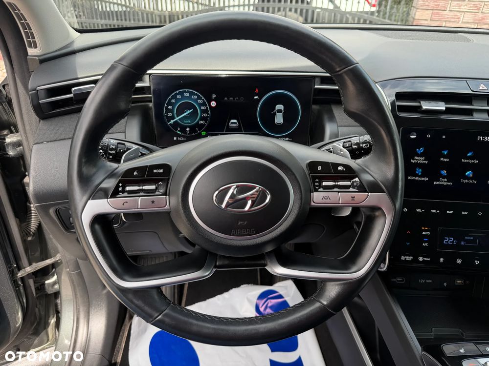 Hyundai Tucson 1.6 T-GDi HEV Executive 4WD - 23