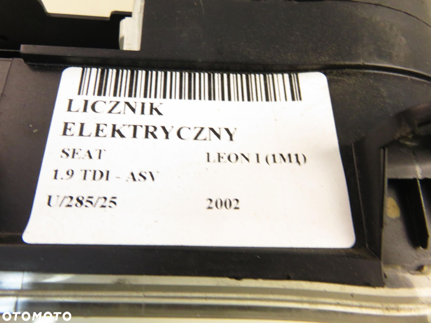 LICZNIK SEAT LEON I (1M1) 1.9 TDI 110 - ASV 1M0920822DX 110380153005 - 2