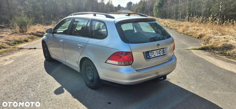 Volkswagen Golf 1.6 Comfortline - 5