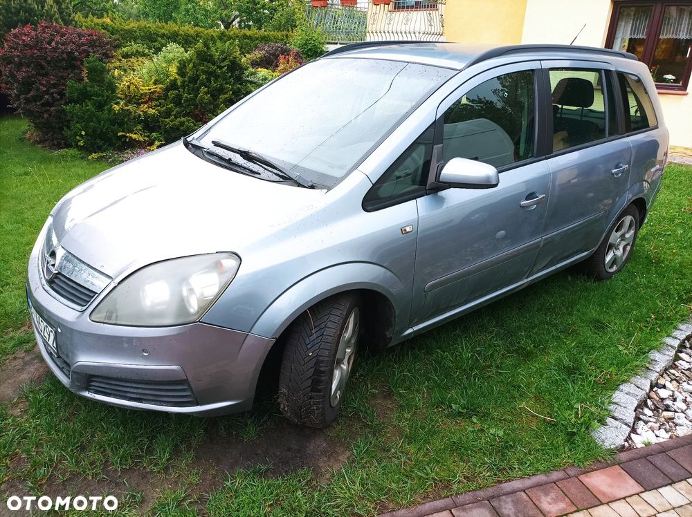 Opel Zafira 1.9 CDTI Cosmo - 8