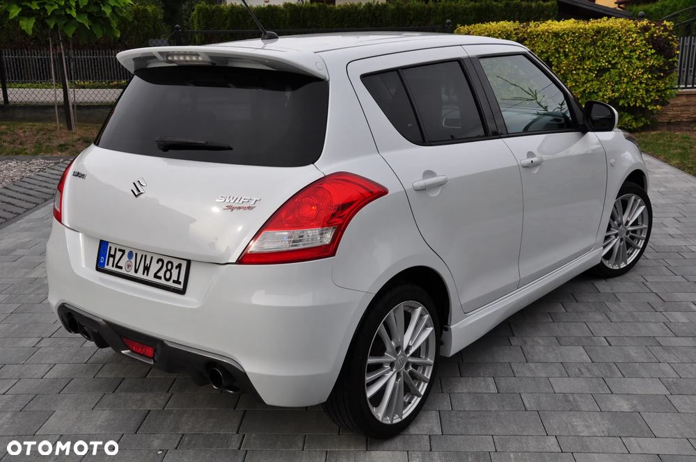 Suzuki Swift 1.6 Sport - 33