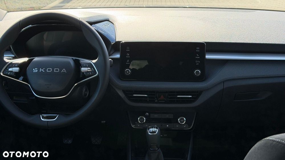 Skoda Fabia 1.0 TSI Selection - 10