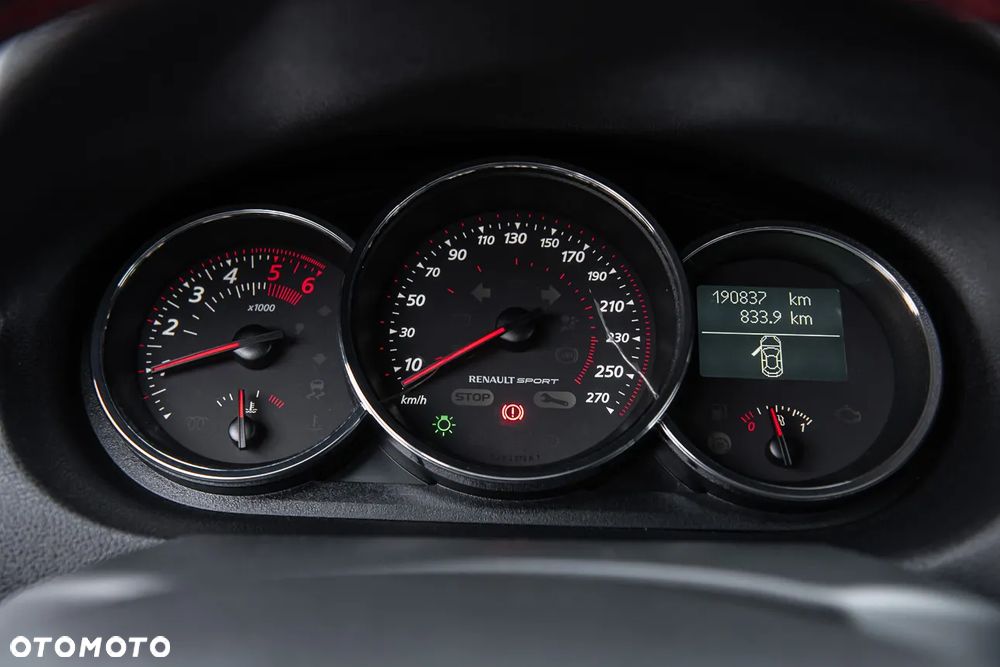 Renault Megane Grandtour BLUE dCi 115 GT LINE - 17