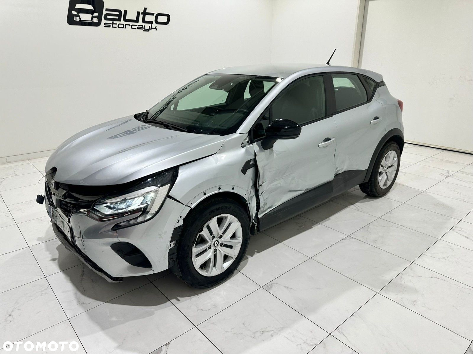 Renault Captur - 13