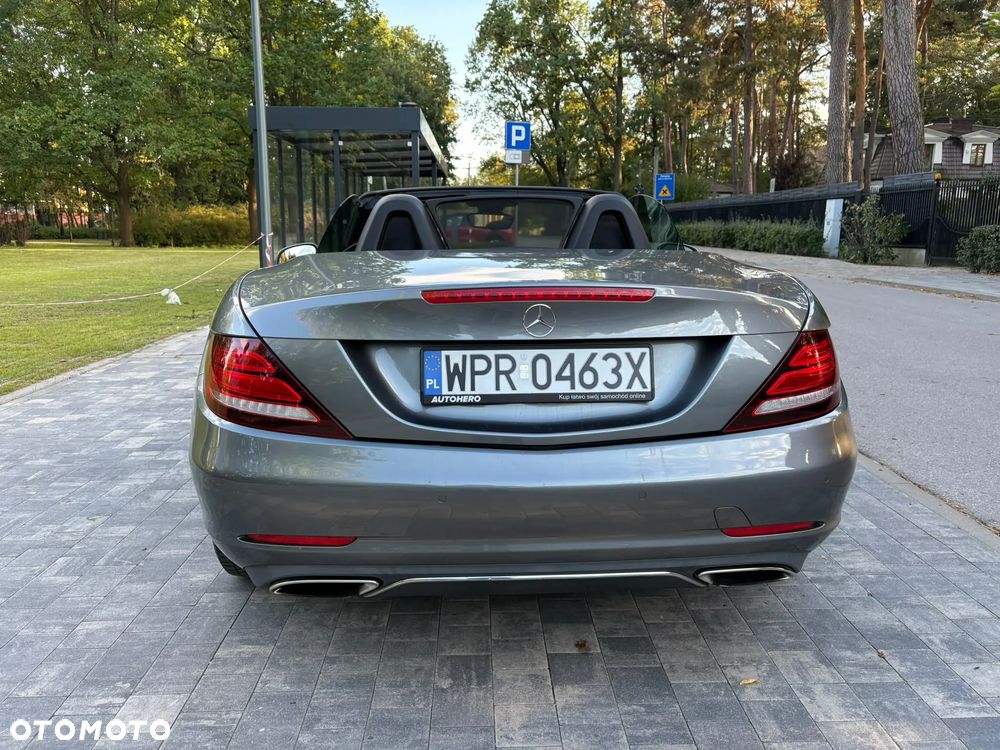 Mercedes-Benz SLC 200 - 6