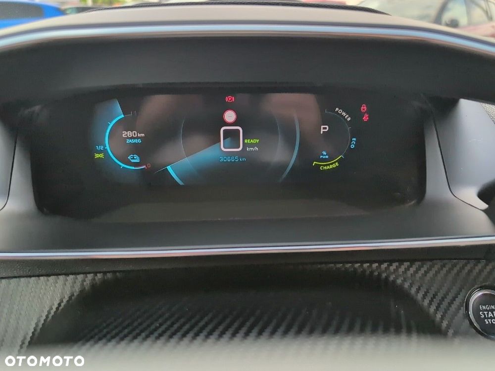 Peugeot 2008 - 18