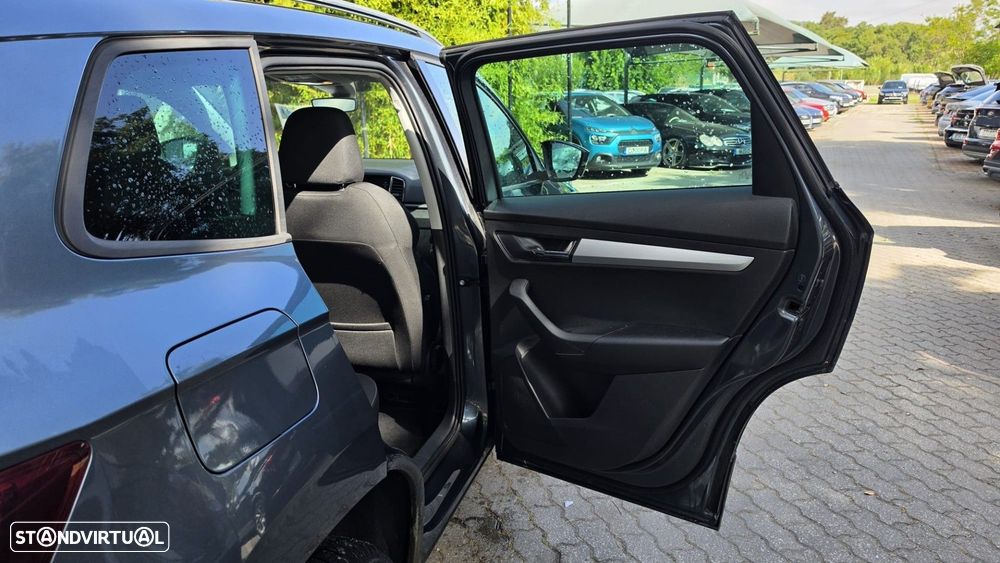 Skoda Karoq 1.6 TDI Ambition DSG - 11
