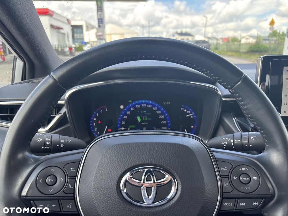 Toyota Corolla - 22