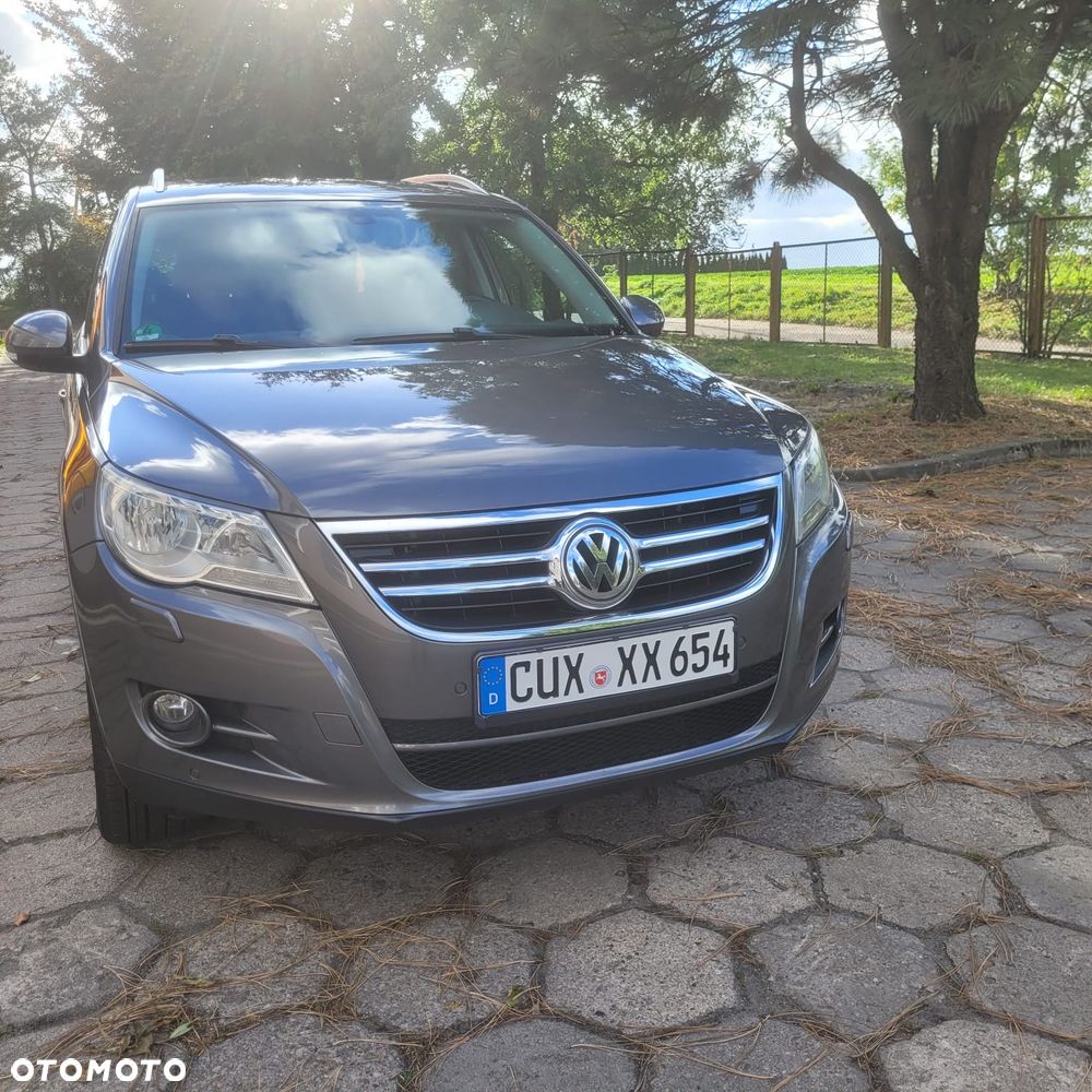 Volkswagen Tiguan - 4