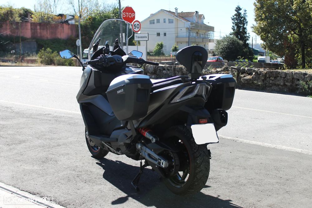 Kymco AK Premium - 18