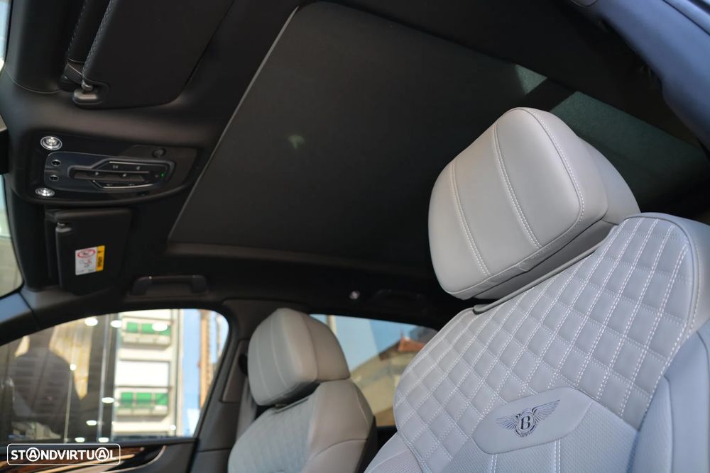 Bentley Bentayga Hybrid - 48