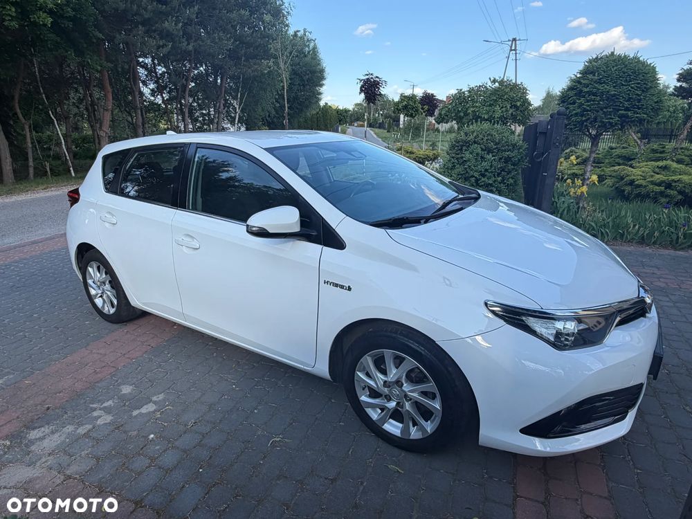 Toyota Auris - 5