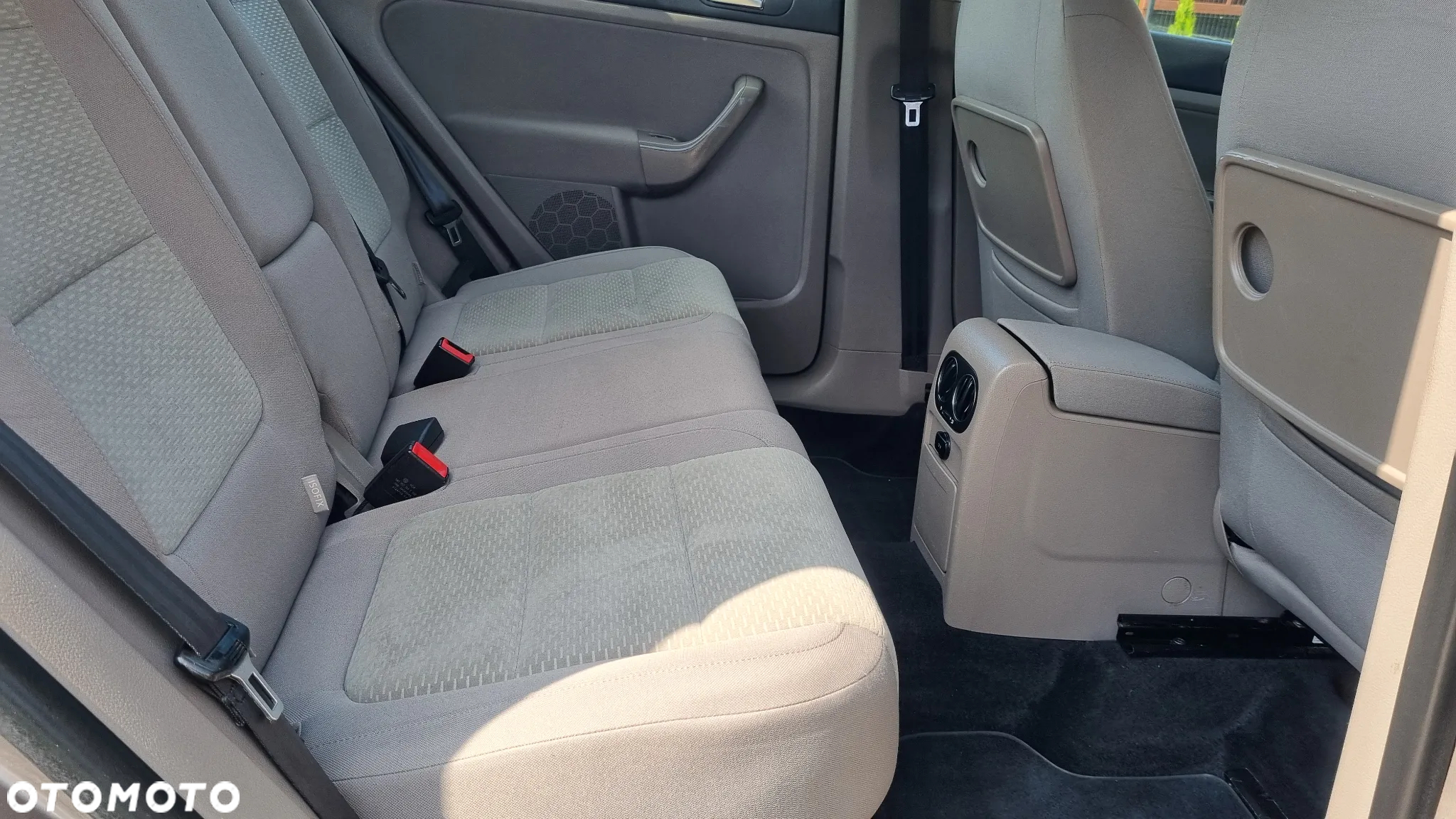 Volkswagen Golf Plus 1.6 Edition - 20