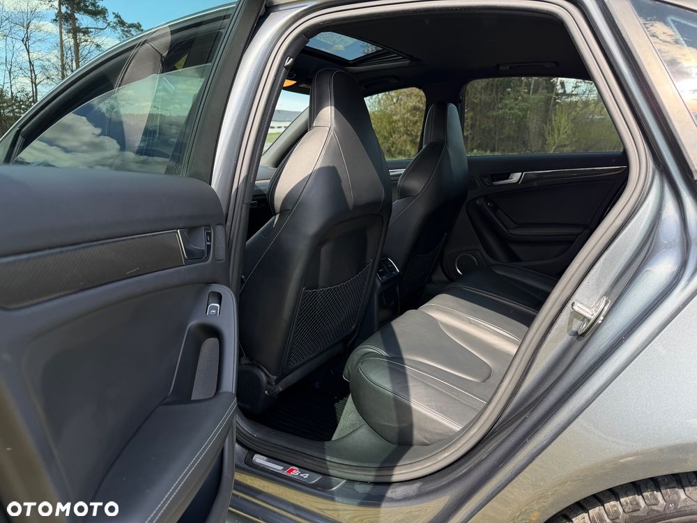 Audi S4 Limousine - 29