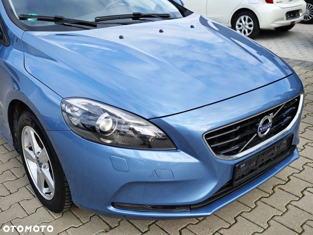 Volvo V40 D2 Linje You - 30