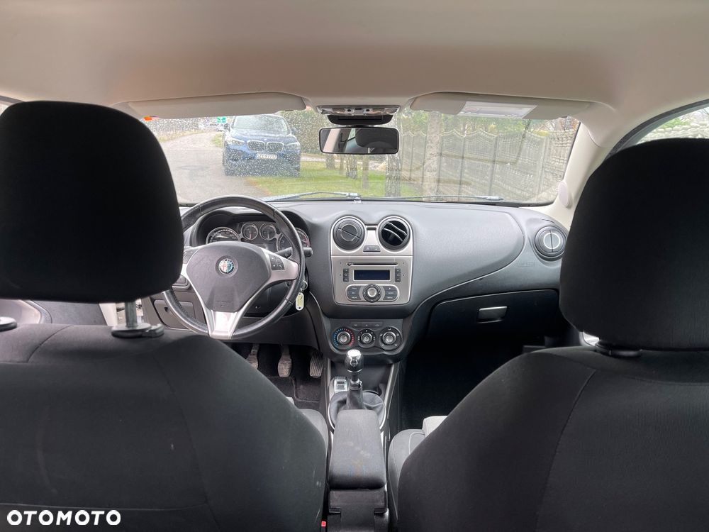 Alfa Romeo Mito 1.4 Distinctive - 13