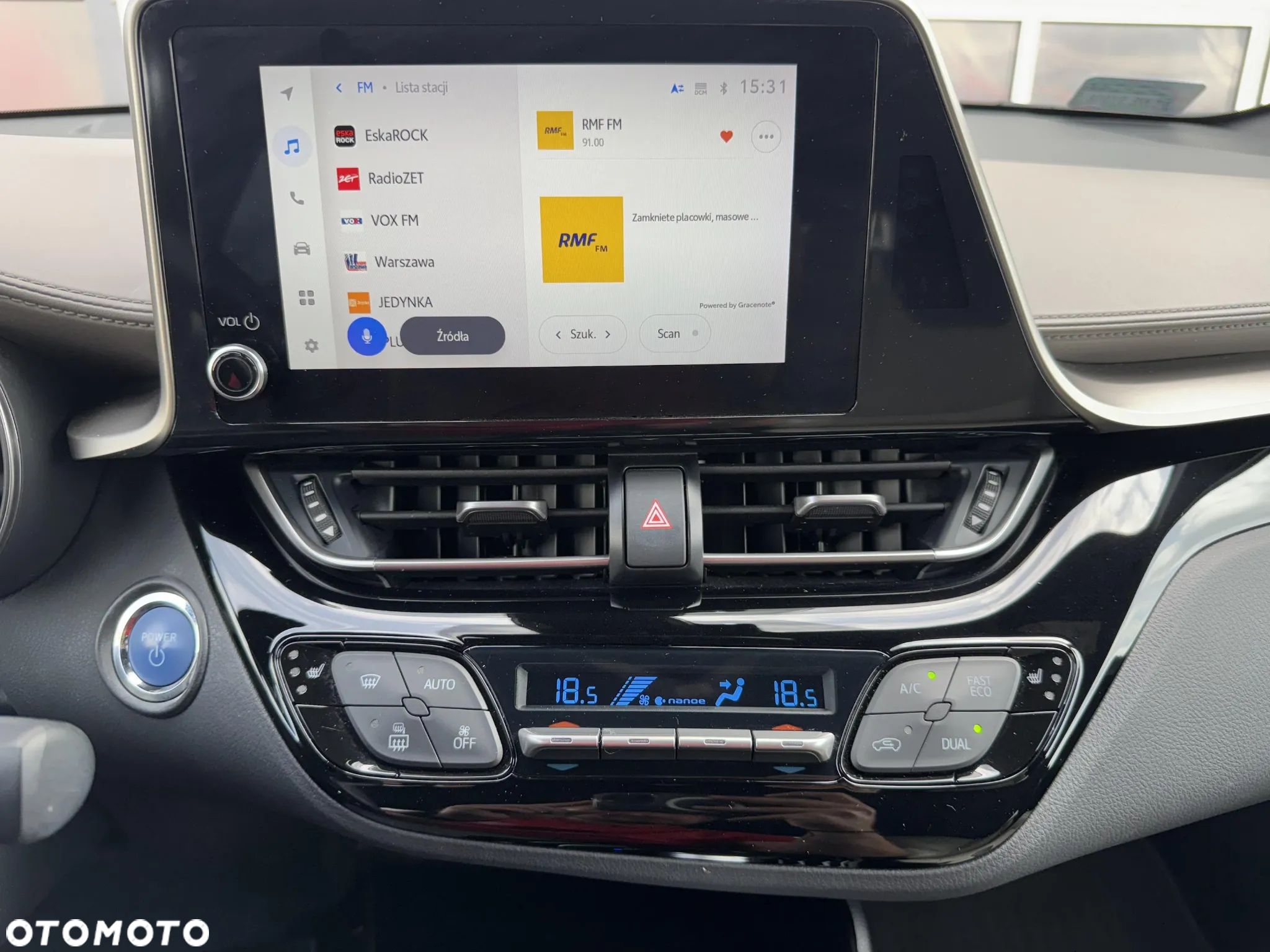 Toyota C-HR 1.8 Hybrid Executive - 23