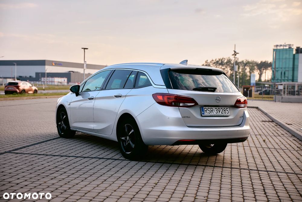 Opel Astra 1.6 D (CDTI) Start/Stop Innovation - 8