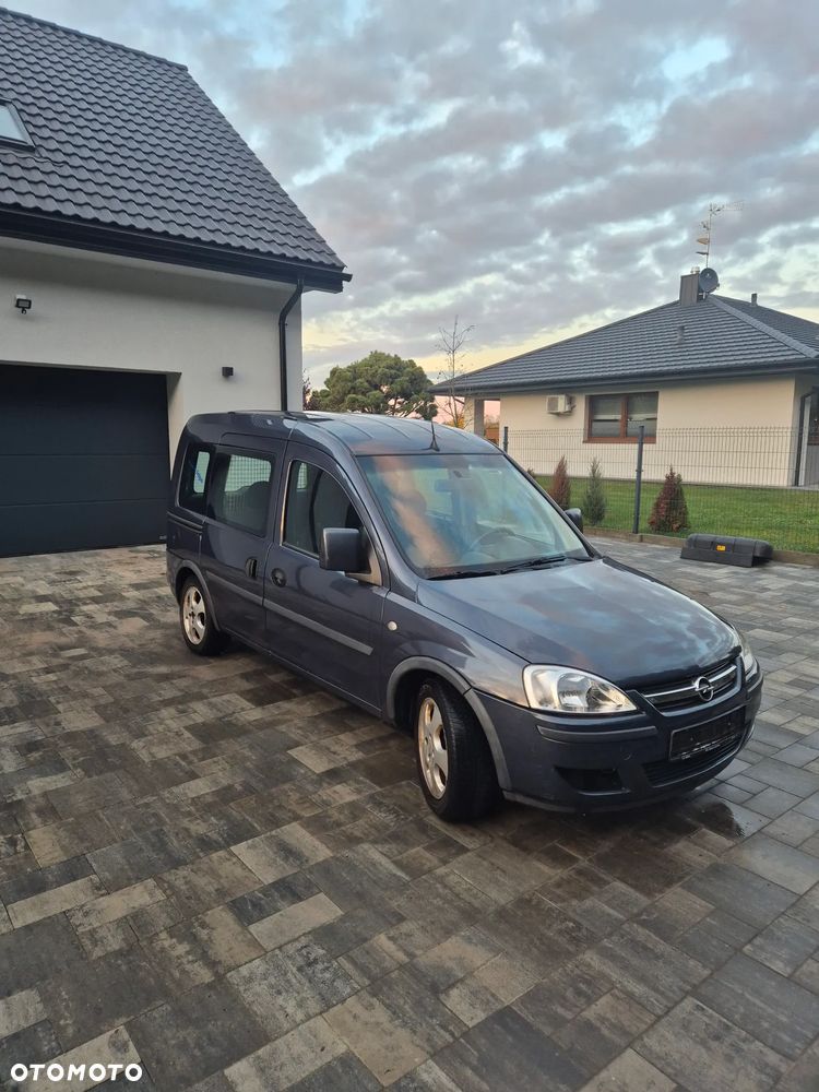 Opel Combo - 1