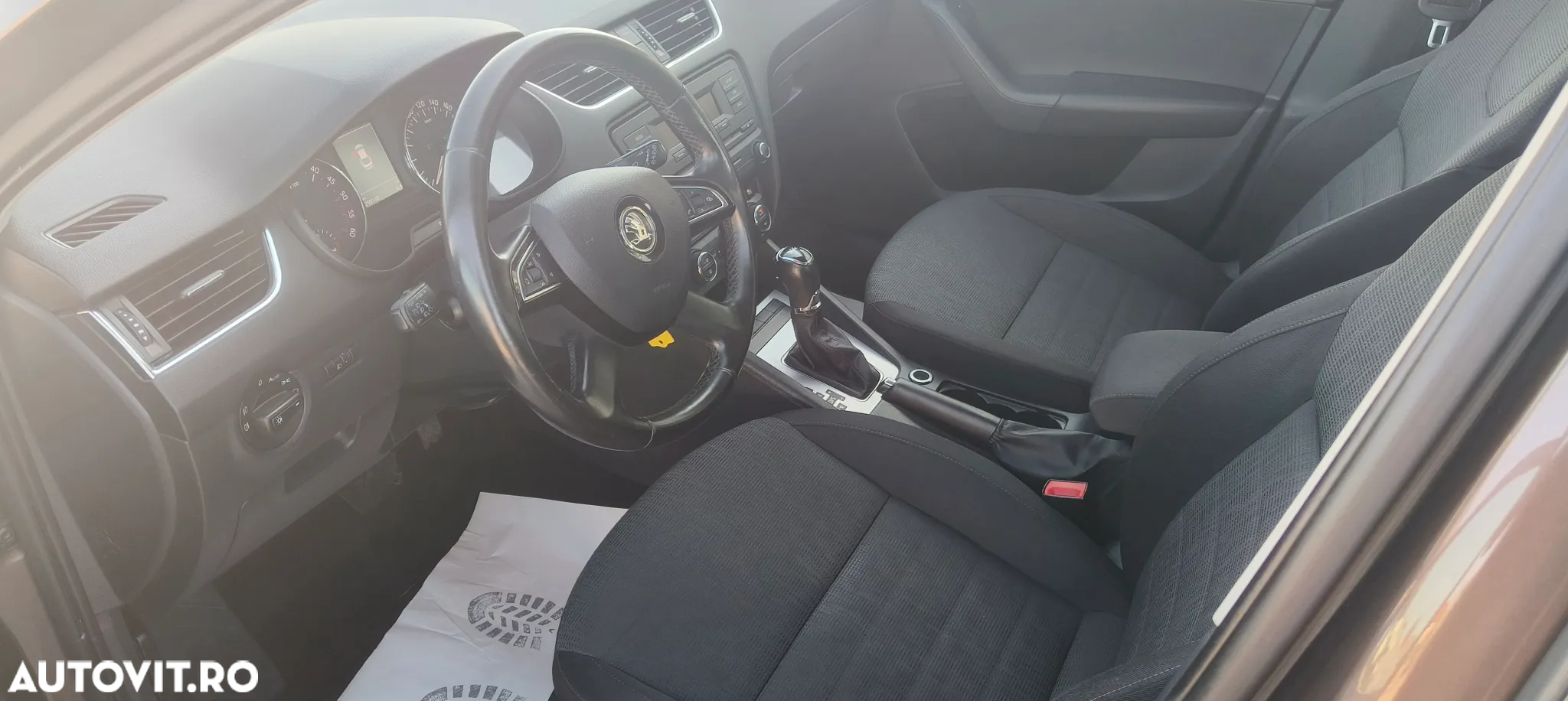 Skoda Octavia 1.6 TDI DSG Style - 7