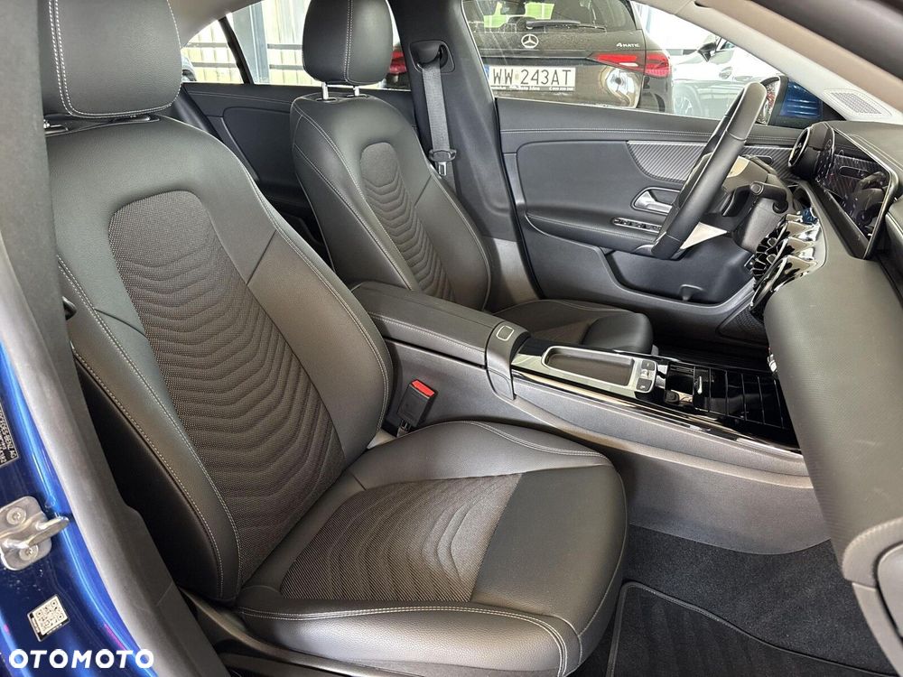 Mercedes-Benz CLA - 18