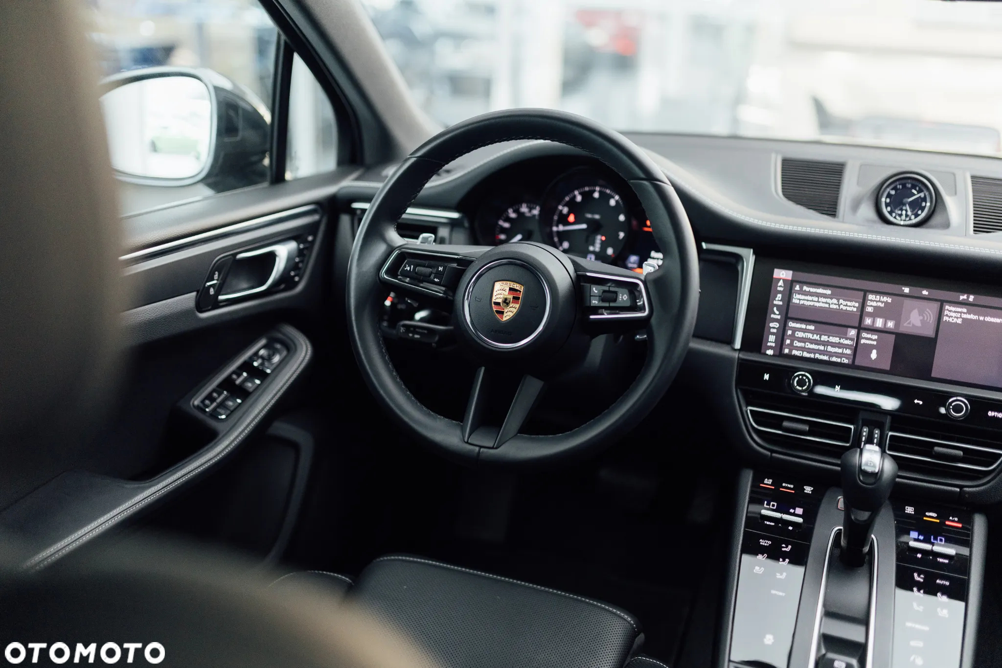 Porsche Macan Standard - 19