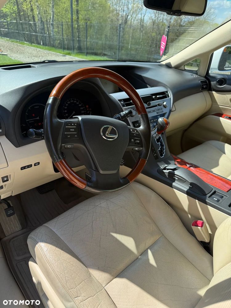 Lexus RX 450h (hybrid) - 2