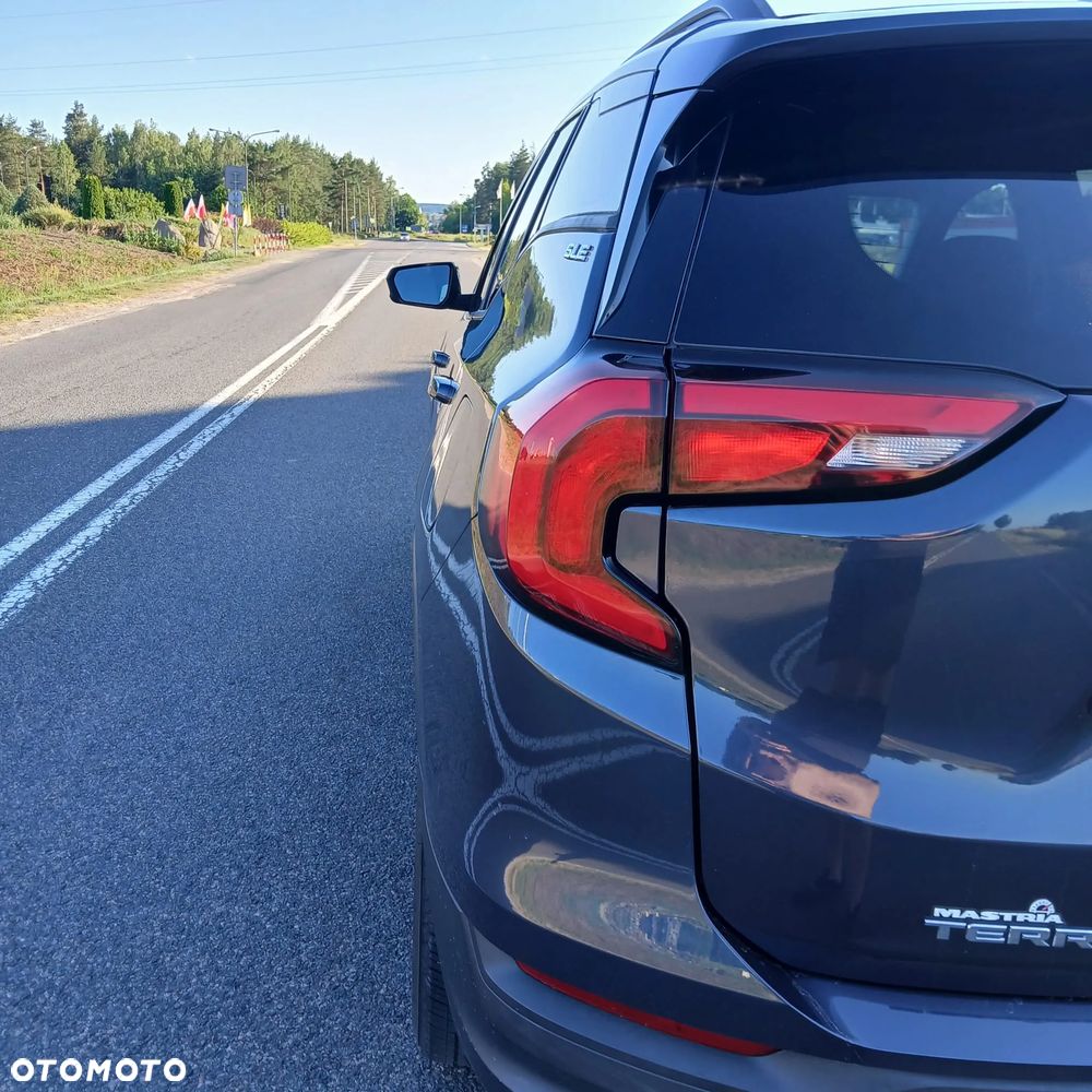 GMC Terrain - 10